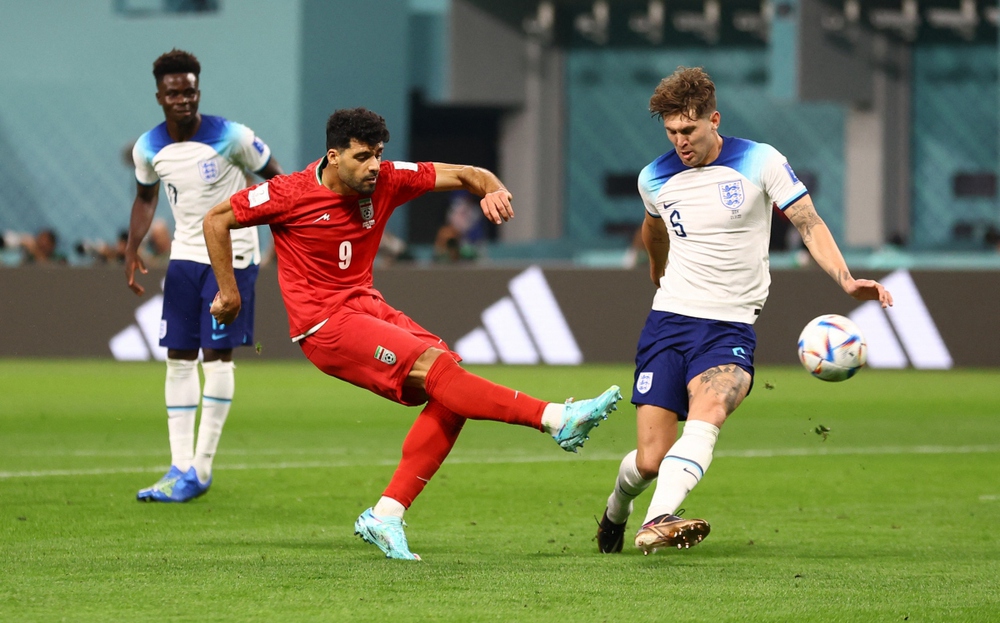 TRỰC TIẾP Anh 5 - 1 Iran: Đôi công rực lửa, bàn thắng liên tiếp - Ảnh 1.