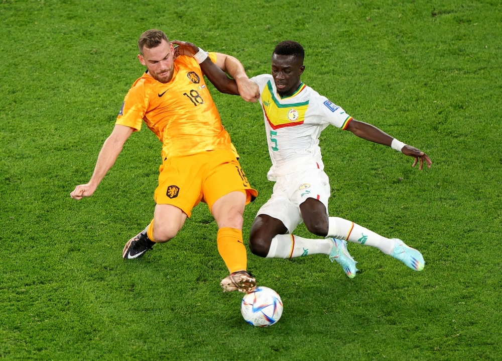 TRỰC TIẾP Senegal 0 - 0 Hà Lan: Bàn thắng rất gần - Ảnh 1.