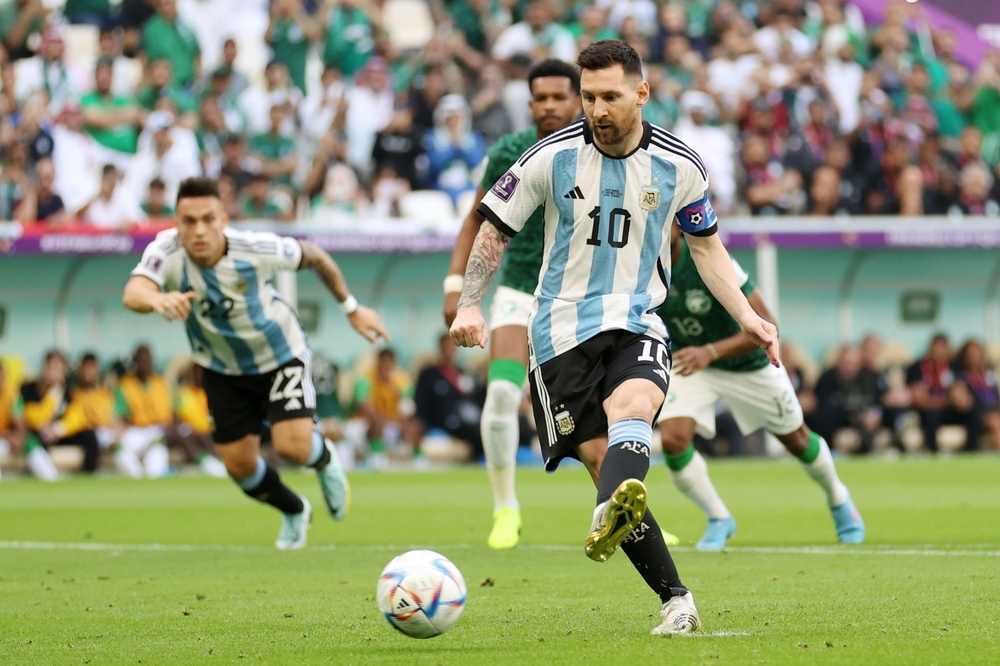 Trực tiếp bóng đá Argentina 1-0 Ả Rập Xê Út: Messi ghi bàn - Ảnh 1.