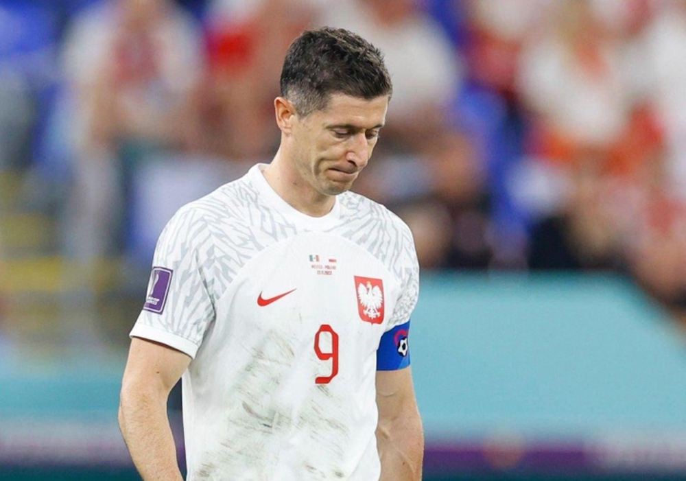 Lewandowski đá hỏng phạt đền, Ba Lan hòa Mexico - Ảnh 1.