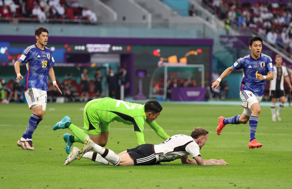 TRỰC TIẾP Đức 1 - 0 Nhật Bản: Quả phạt đền oan nghiệt - Ảnh 1.