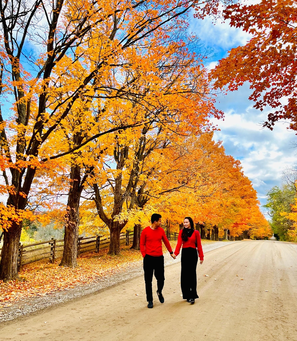 Xem 50 căn, gia đình Việt ở Canada ‘chốt sổ’ biệt thự giá 61 tỷ đồng: Không gian sống mơ ước sau 7 năm làm việc và phấn đấu - Ảnh 1.