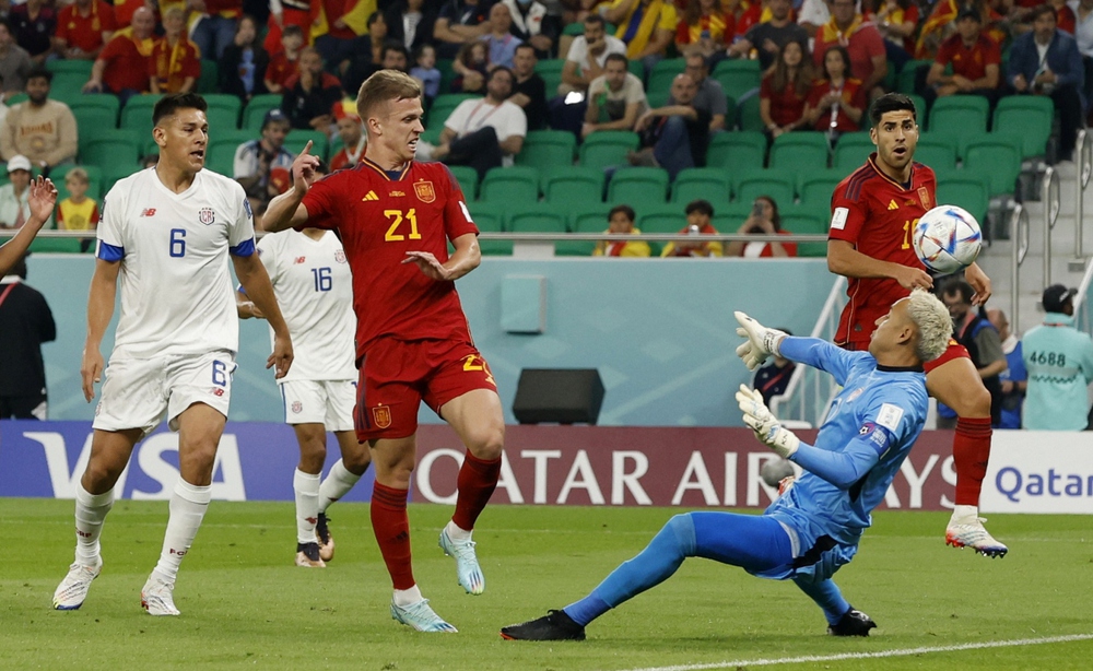 TRỰC TIẾP Tây Ban Nha 2 - 0 Costa Rica: Bò tót thăng hoa - Ảnh 1.