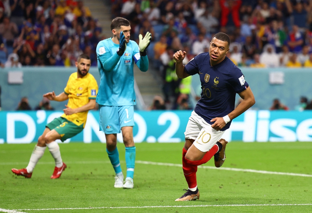 Pháp 4-1 Australia: Olivier Giroud sánh ngang Thierry Henry - Ảnh 9.