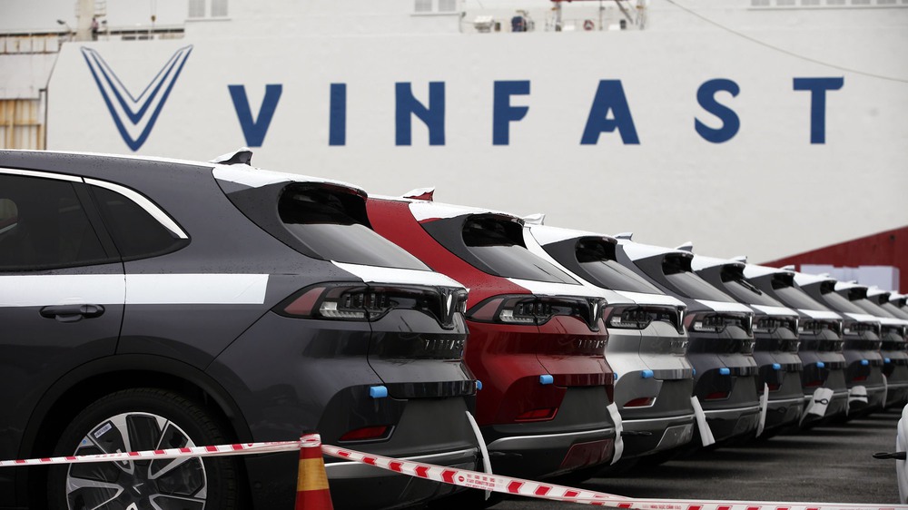 Chùm ảnh: VinFast xuất khẩu những mẫu xe điện đầu tiên sang Mỹ - Ảnh 11.