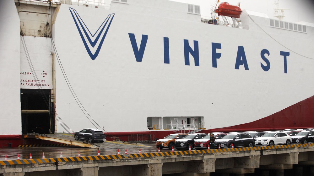 Chùm ảnh: VinFast xuất khẩu những mẫu xe điện đầu tiên sang Mỹ - Ảnh 24.