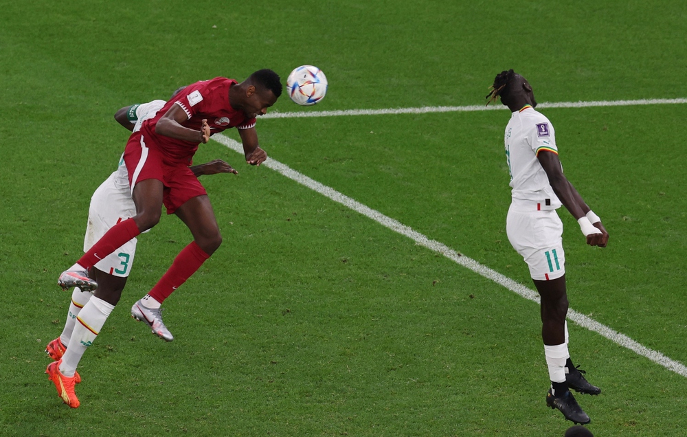 Trực tiếp Qatar 1-2 Senegal: Phần thưởng cho đội chủ nhà - Ảnh 1.