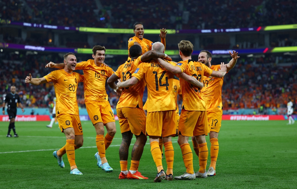 TRỰC TIẾP Hà Lan vs Ecuador: Vé sớm cho Cơn lốc màu da cam? - Ảnh 1.