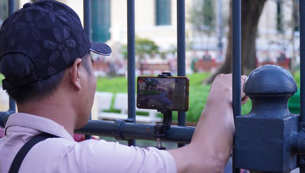 Vu bạo hành bé 8 tuổi ở Bình Thạnh: Hình ảnh thắt chặt an ninh đường Nam Kỳ Khởi Nghĩa - Ảnh 4. Vu bạo hành bé 8 tuổi ở Bình Thạnh: Hình ảnh thắt chặt an ninh đường Nam Kỳ Khởi Nghĩa - Ảnh 4.