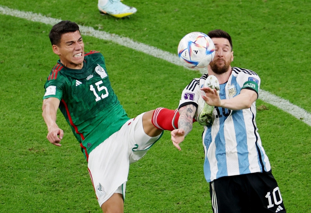 Trực tiếp Argentina 0-0 Mexico: Messi chưa thể làm khó Ochoa - Ảnh 1.