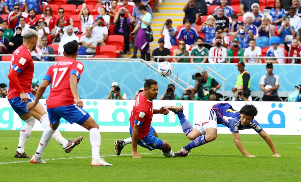 Trực tiếp Nhật Bản 0-0 Costa Rica: Samurai xanh săn vé vào vòng 1/8 - Ảnh 1.