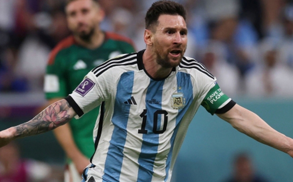 Messi ghi bàn siêu phẩm, Argentina đánh bại Mexico
