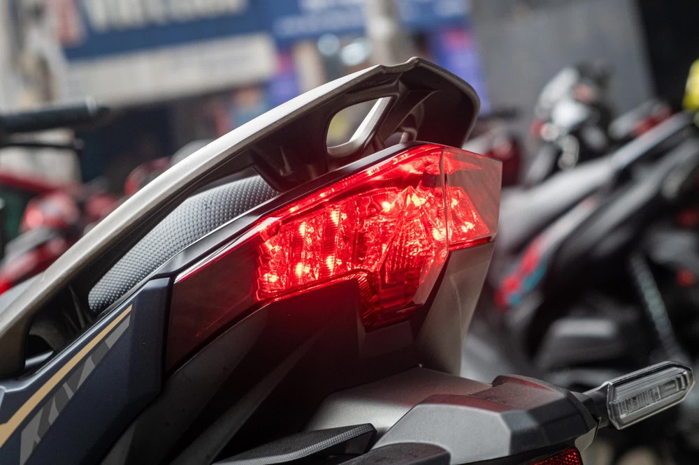 Honda Vario 125 đời 2023 về Việt Nam: Nâng cấp nhẹ, xe nhập quốc dân giá từ 50 triệu đồng - Ảnh 19.