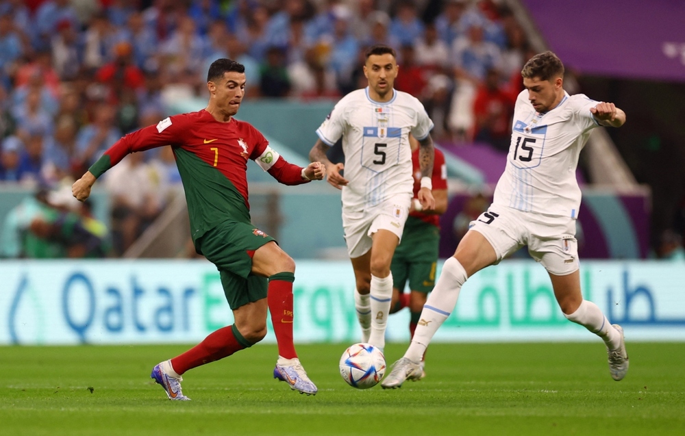 TRỰC TIẾP Bồ Đào Nha 0 - 0 Uruguay: Siêu nhân Ronaldo gánh team - Ảnh 1.