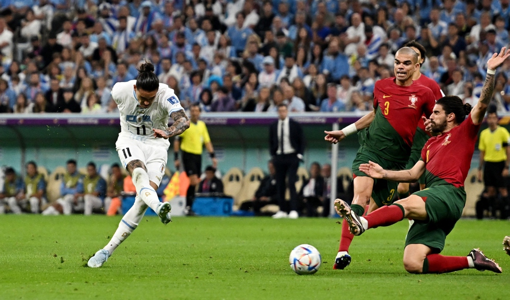 TRỰC TIẾP Bồ Đào Nha 1 - 0 Uruguay: Ronaldo mở tỷ số - Ảnh 1.