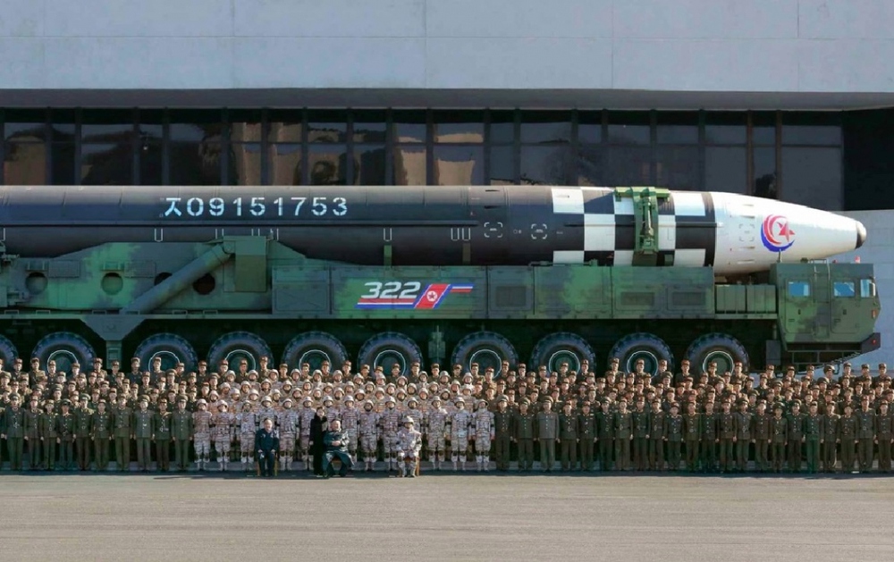 Mỹ phải thay đổi thế nào khi Triều Tiên có “tên lửa đạn đạo mạnh nhất”? - Ảnh 1.