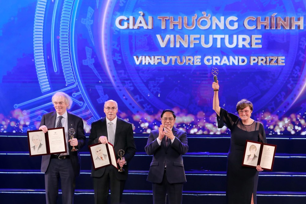 Tiến sĩ Katalin Kariko: Từ VinFuture, các nhà khoa học thế giới đã hiểu hơn về một Việt Nam đang mạnh mẽ vươn ra quốc tế - Ảnh 2.