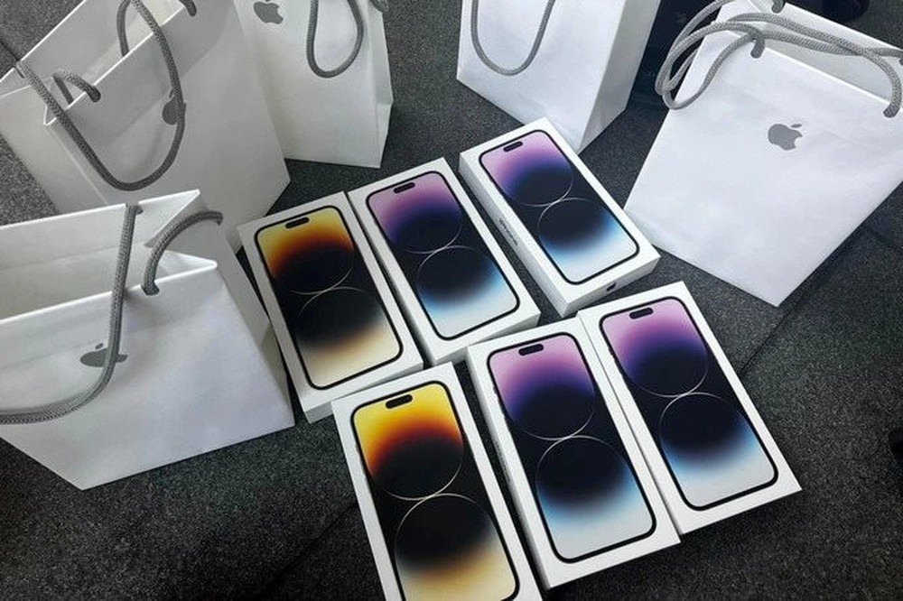 Mua iPhone 14 Pro Max tại Việt Nam ‘như chơi xổ số’ - Ảnh 3.