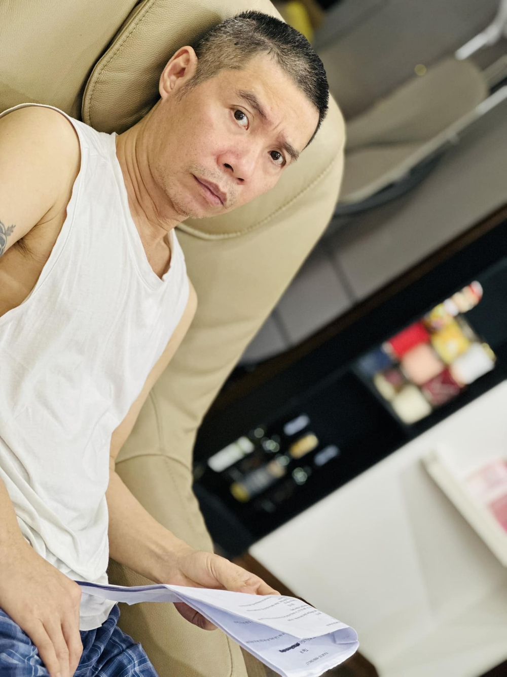 Hành trình NSND Công Lý vượt bạo bệnh, trở lại với “Táo quân 2023”