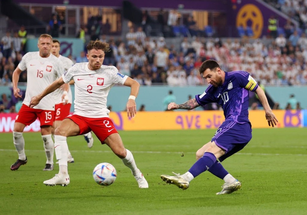 Trực tiếp bóng đá Ba Lan 0-0 Argentina: Messi đá hỏng phạt đền - Ảnh 1.