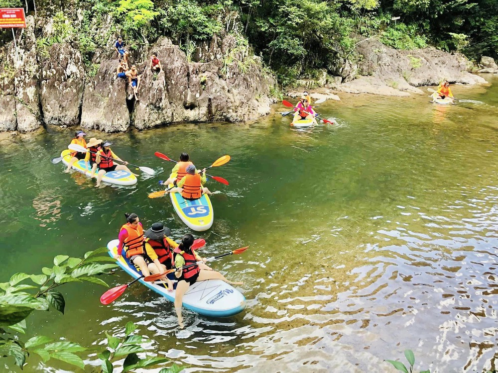 Ngỡ ngàng trước bản làng người Dao kế bên Vịnh Hạ Long, thích hợp cho chuyến trải nghiệm du lịch cộng đồng cùng gia đình - Ảnh 27.