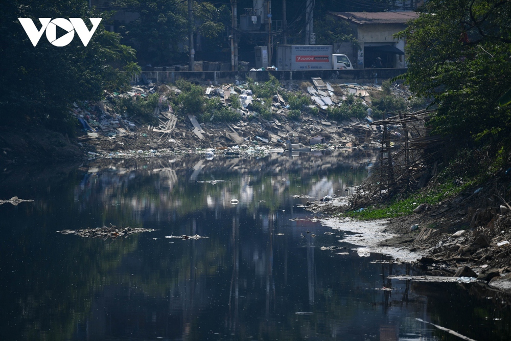 Cận cảnh 4 dòng sông Hà Nội muốn hồi sinh để tăng khả năng thoát nước - Ảnh 25.