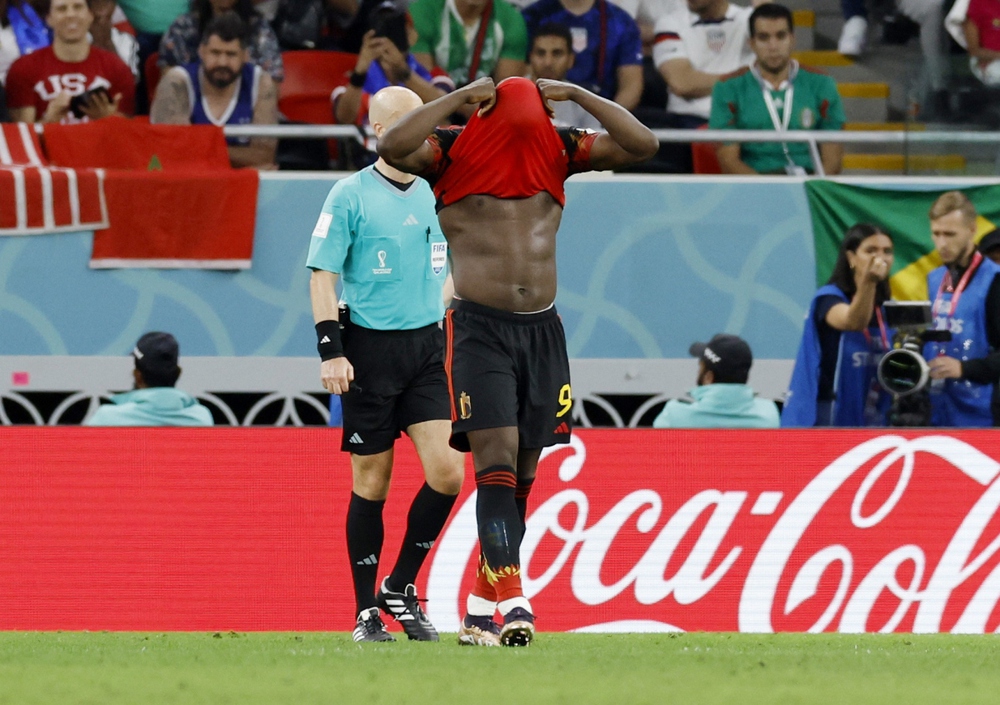 Lukaku vụng về khó tin, Bỉ chia tay World Cup 2022 ngay vòng bảng - Ảnh 1.