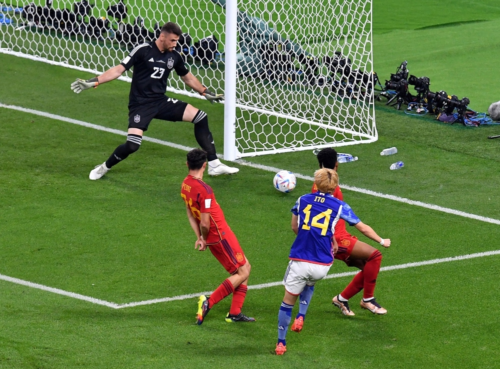 TRỰC TIẾP Nhật Bản 0 - 1 Tây Ban Nha: Đẳng cấp Bò tót - Ảnh 1.