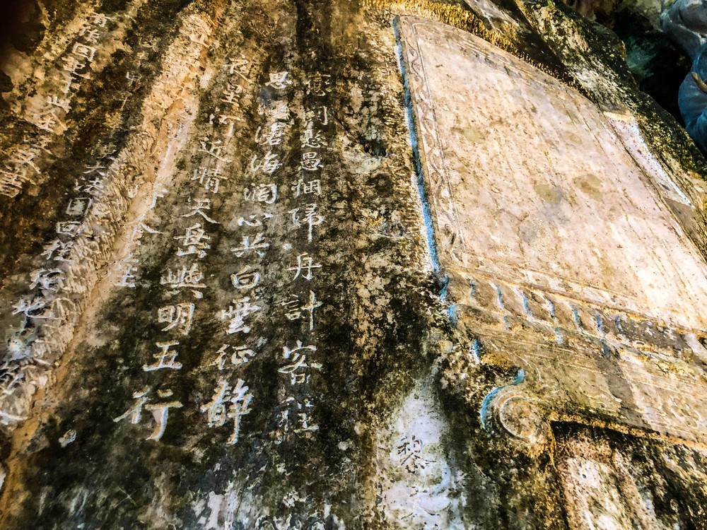 Cận cảnh Ma nhai trên núi Ngũ Hành Sơn vừa được UNESCO ghi nhận - Ảnh 3.
