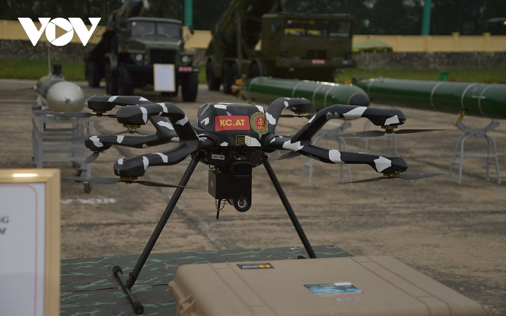 UAV quân sự Việt Nam tại Triển lãm Quốc phòng quốc tế 2022 - Ảnh 15.