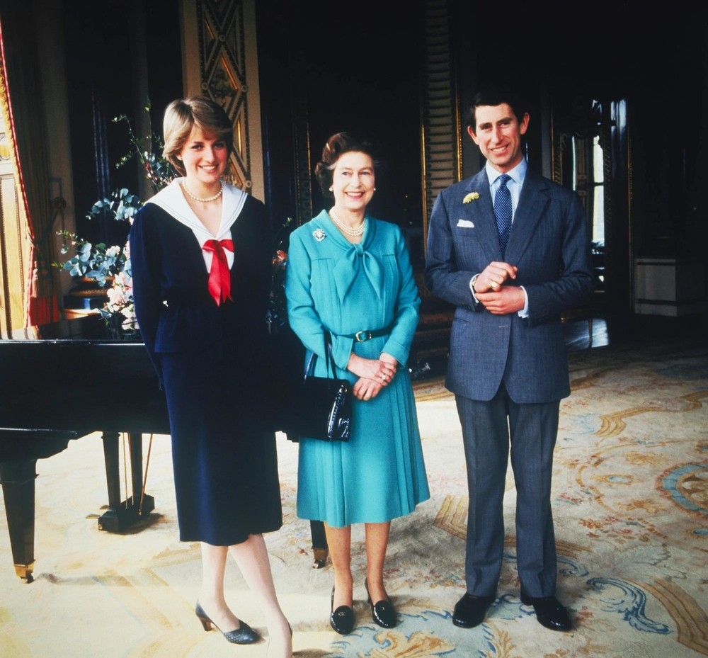 Mối quan hệ giữa Nữ hoàng Elizabeth và Công nương Diana - Ảnh 2.