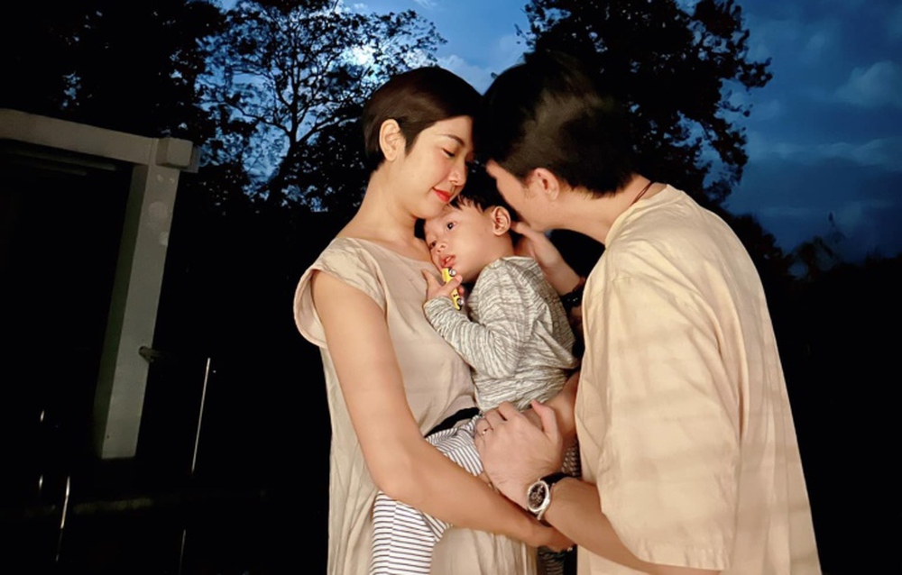 Sao Việt 12/12: Hai con g&aacute;i Quyền Linh th&iacute;ch th&uacute; được thăm H&agrave; Nội - Ảnh 9.