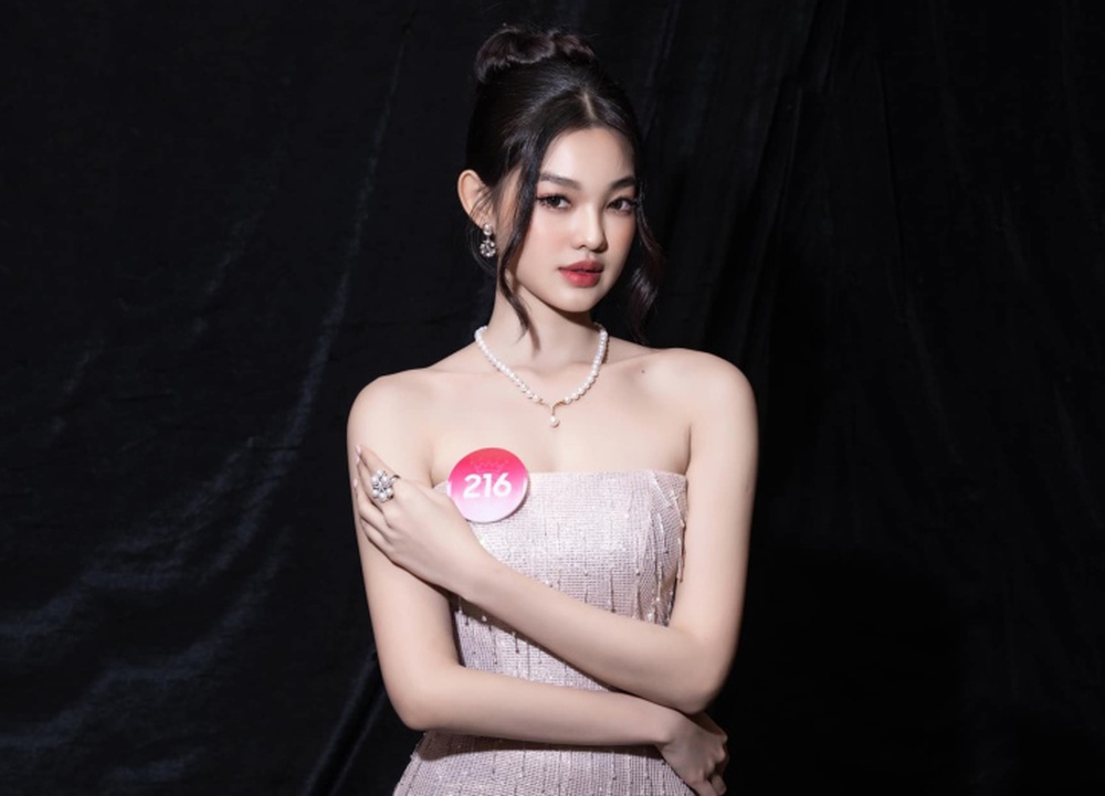 Mỹ nhân được gọi là búp bê sống tại Hoa hậu Việt Nam 2022 - Ảnh 4.