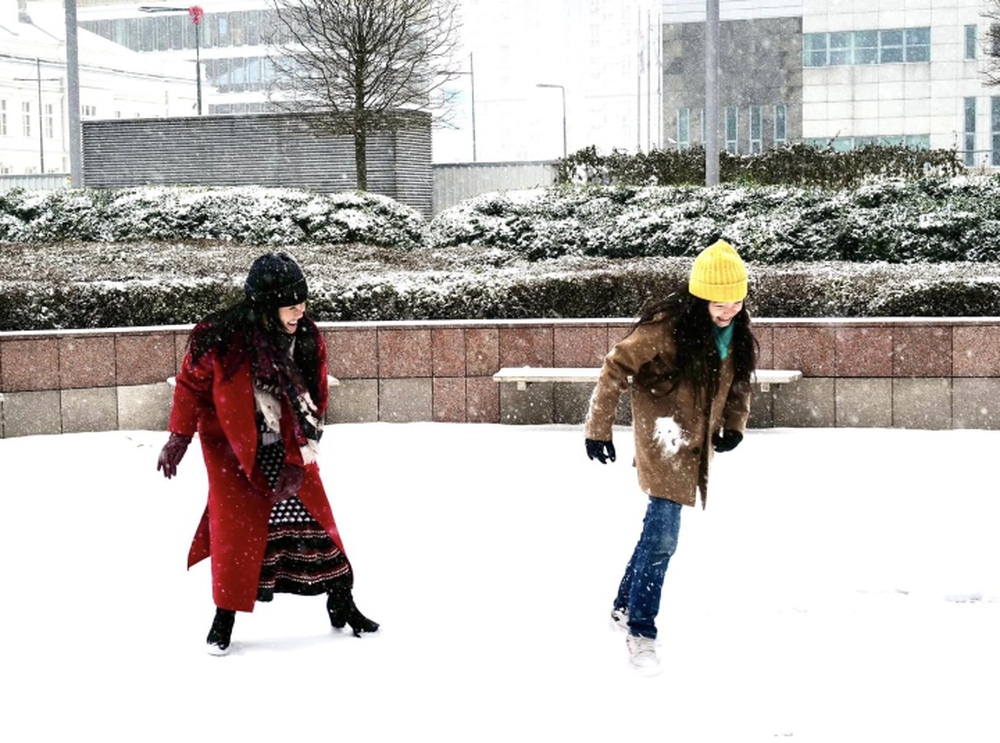 Sao Việt 12/12: Hai con g&aacute;i Quyền Linh th&iacute;ch th&uacute; được thăm H&agrave; Nội - Ảnh 3.