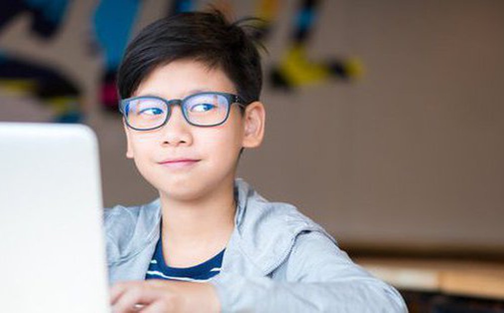 Cha mẹ thông minh và cha mẹ bình thường dạy dỗ con khác biệt như nào? Nhìn vào 9 điểm này mới thấy sự chênh lệch