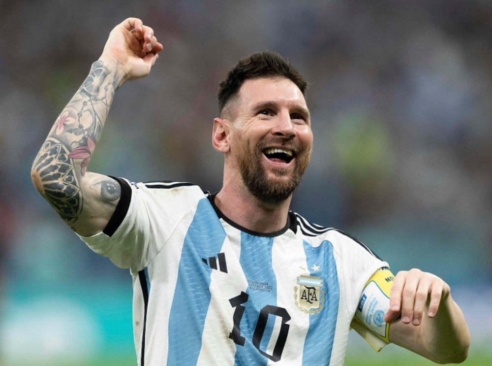 Argentina vào chung kết World Cup, HLV ca ngợi Messi xuất sắc nhất lịch sử - Ảnh 1.