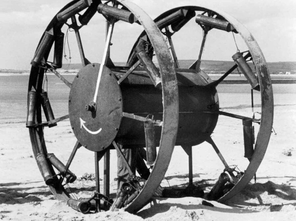 Panjandrum – Vũ khí thử nghiệm thảm họa trong Thế chiến II - Ảnh 1.