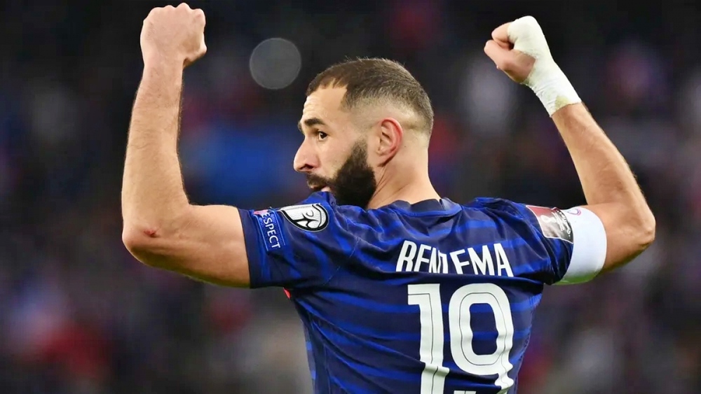 Real Madrid sẵn sàng để Benzema đến Qatar đá chung kết World Cup 2022 - Ảnh 1.