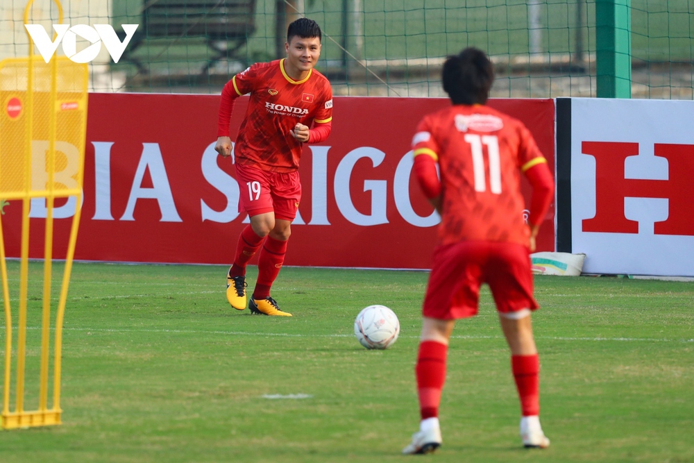 Quang Hải muốn giành chức vô địch AFF Cup 2022 làm quà tri ân thầy Park - Ảnh 1.