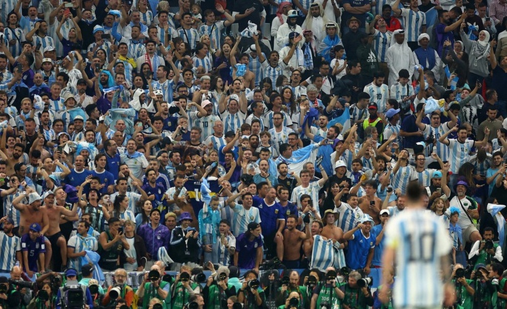 Nhiều CĐV Argentina tại Qatar không có vé xem trận Chung kết - Ảnh 2.