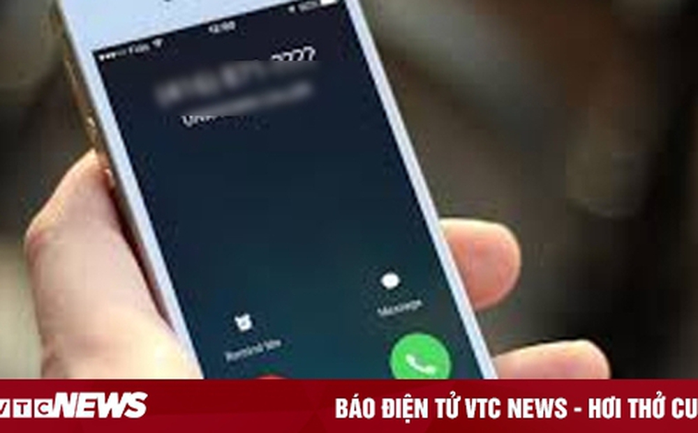 Giận nhau không nghe điện thoại của bạn gái, chàng trai hối hận cả đời