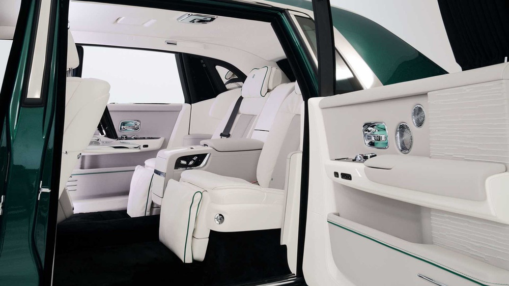 Rolls-Royce khoe 6 xe độc bản mới đại gia Trung Đông: Mỗi xe một kiểu nguyên tố - Ảnh 6.