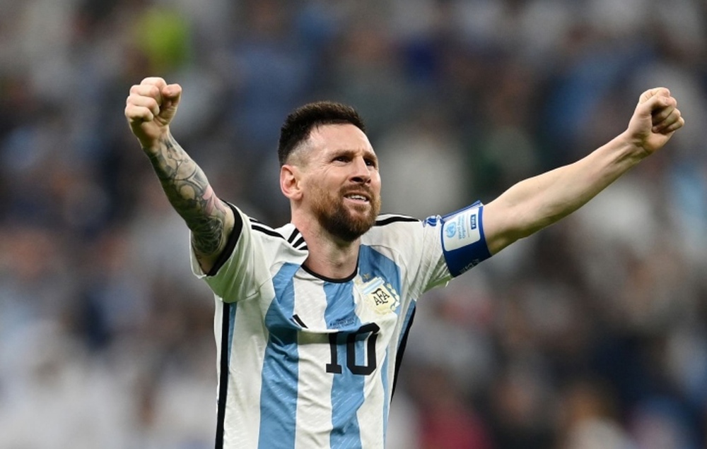 Argentina vô địch World Cup, Messi viết tâm thư gây bão mạng xã hội - Ảnh 1.