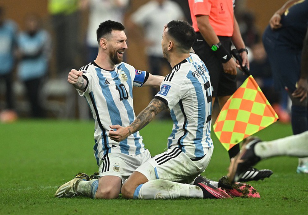 Messi khó chia tay tuyển Argentina sau ngôi vô địch World Cup - Ảnh 1.