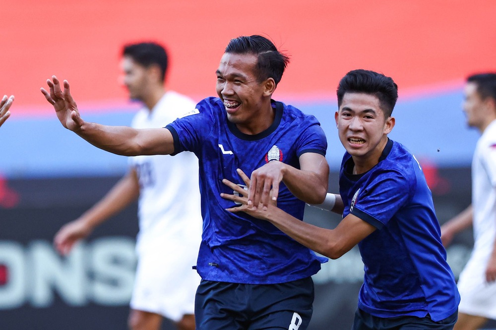 Trực tiếp Campuchia 3-2 Philippines: Bỏ lỡ cơ hội khó tin - Ảnh 1.