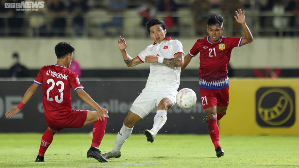 Trực tiếp bóng đá Lào 0-4 Việt Nam: Thế trận áp đảo - Ảnh 1.