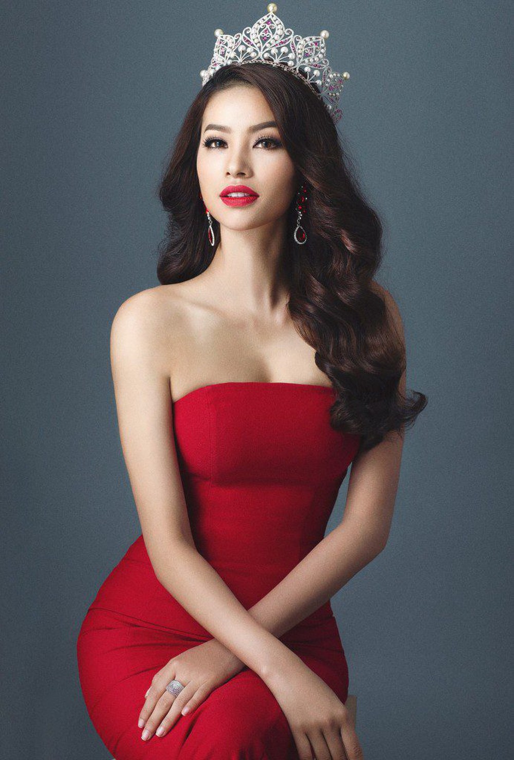 Lý do gì khiến Phạm Hương vẫn mãi là cái tên được nhắc tới nhiều nhất tại Miss Universe Vietnam dù 7 năm đã trôi qua - Ảnh 3.