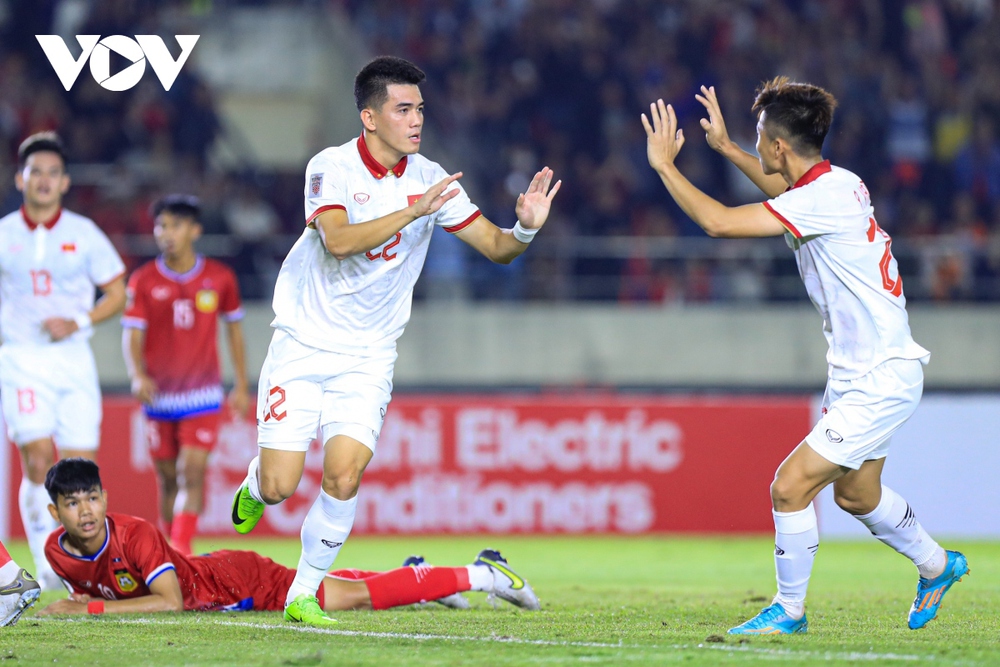 Vua phá lưới AFF Cup 2022: Dàn sao ĐT Việt Nam cạnh tranh với cầu thủ Campuchia - Ảnh 2.
