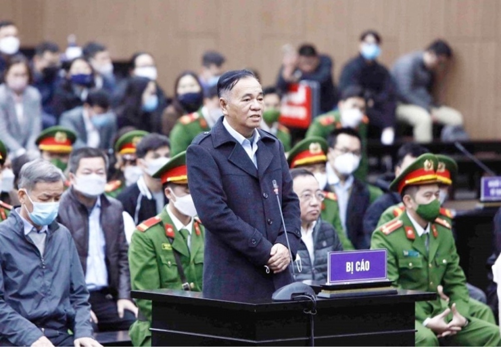 Cựu Chủ tịch AIC Nguyễn Thị Thanh Nhàn bị đề nghị mức án 30 năm tù - Ảnh 1.