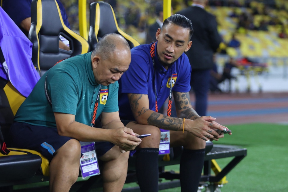 Trực tiếp Malaysia 0-0 Lào: Sergio Aguero gặp khó trước hàng thủ Lào - Ảnh 1.